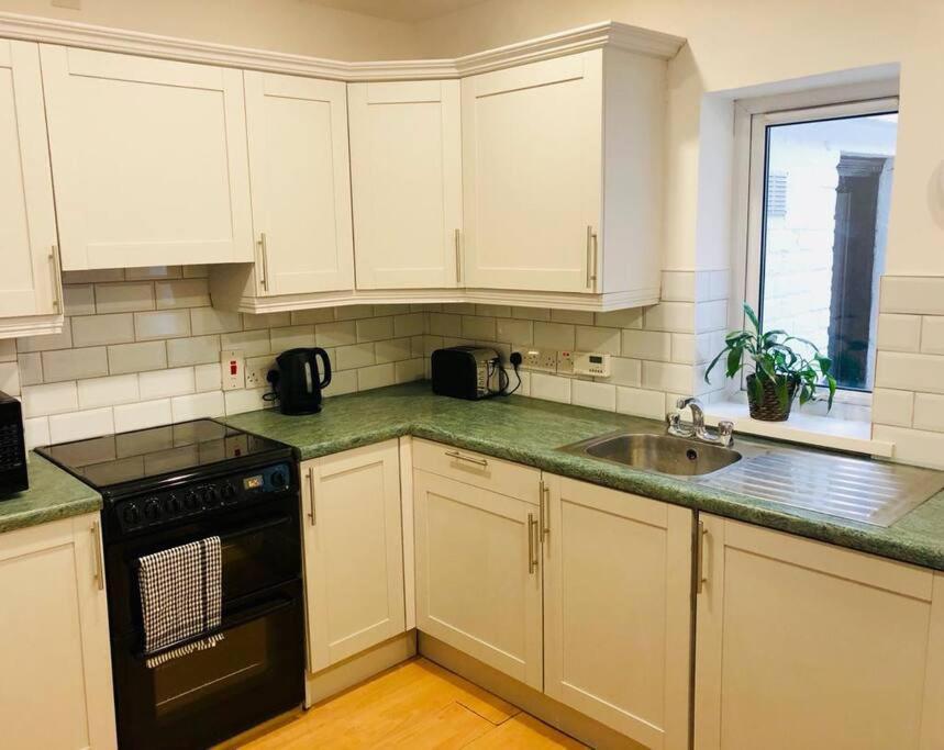 Cosy House, Lisburn Road Villa เบลฟาสต์ ภายนอก รูปภาพ